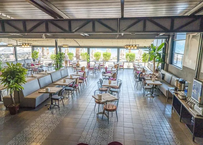 Ξενοδοχείο Point