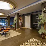 Point Hotel